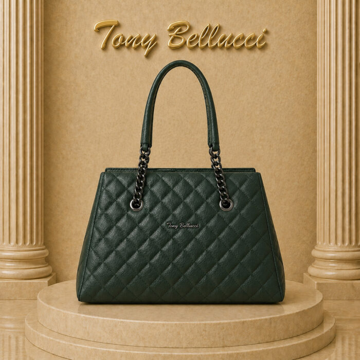 Тъмнозелена дамска чанта Tony Bellucci с диамантен релефен шев и метална верижна дръжка - преден изглед